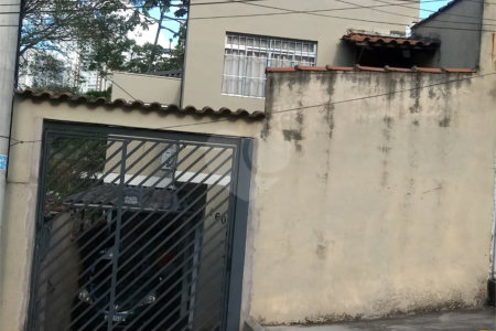 Casa à venda com 4 quartos, sendo 1 suíte, em Vila Vasconcelos, São Paulo, SP