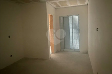 Sobrado à venda com 3 quartos, sendo 1 suíte, em Campo Grande, São Paulo, SP
