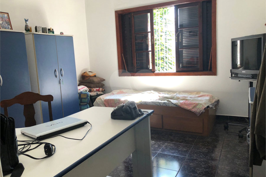 Casa à venda com 4 quartos em Santana, São Paulo, SP