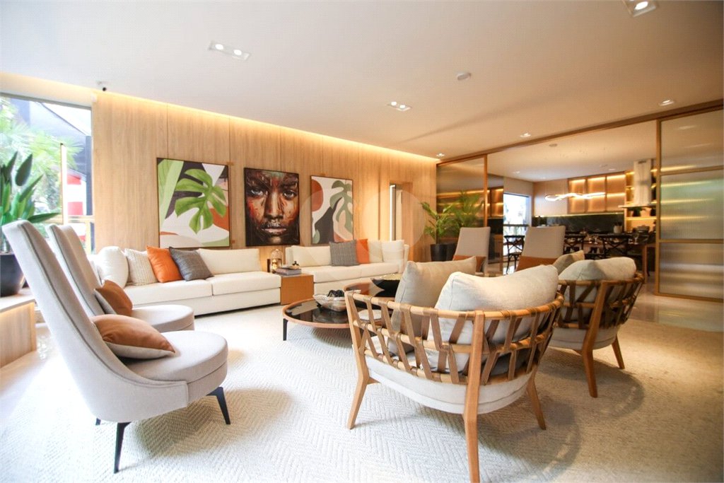 Apartamento à venda com 3 suítes em Vila Mariana, São Paulo, SP