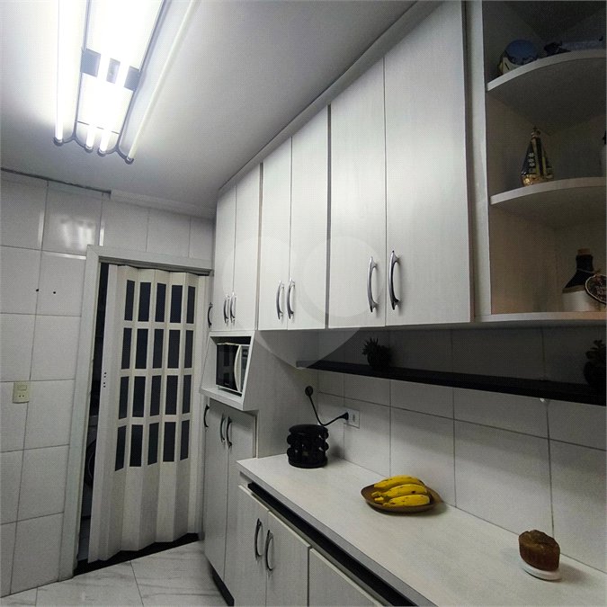 Sobrado à venda com 3 suítes em Vila Carrão, São Paulo, SP