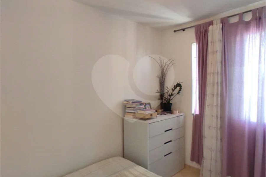 Apartamento à venda com 2 quartos em Horto, São Paulo, SP