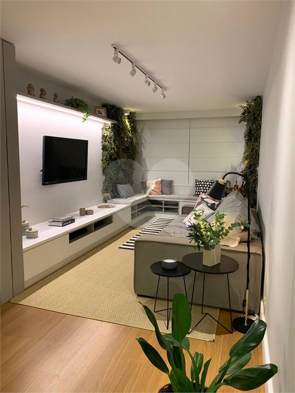 Apartamento à venda com 3 quartos, sendo 1 suíte, em Santana, São Paulo, SP