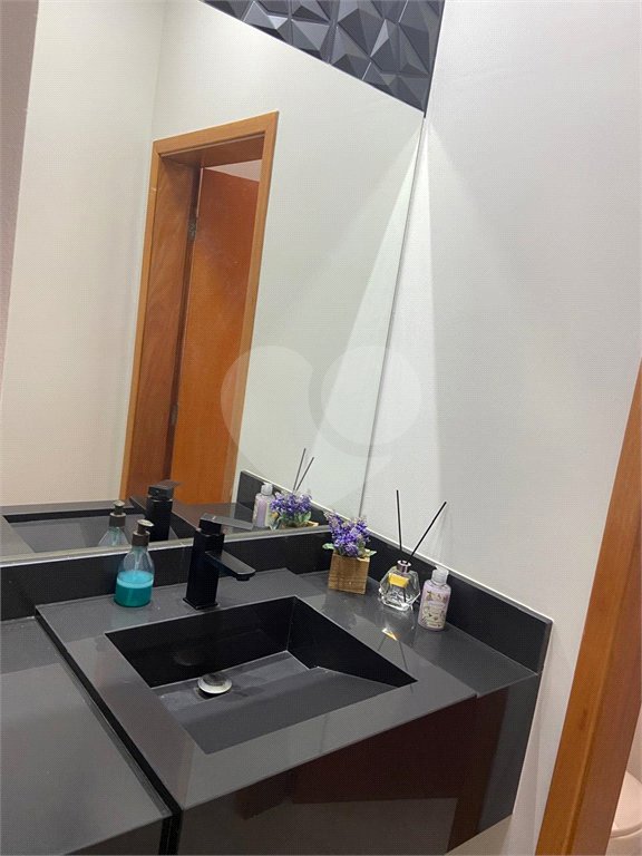 Casa à venda com 3 suítes no condomínio Terras de Santa Teresa, Itupeva - SP