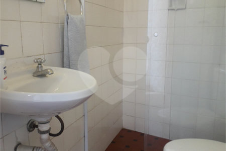Sobrado à venda com 4 quartos, sendo 2 suítes, em Vila Madalena, São Paulo, SP