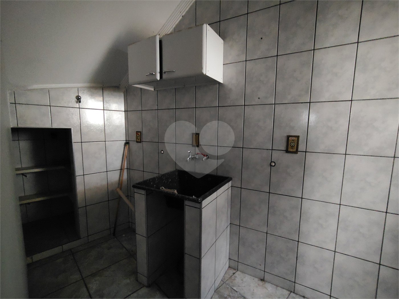 Casa para alugar com 4 quartos, sendo 1 suíte, em Vila Judite, Itapetininga, SP