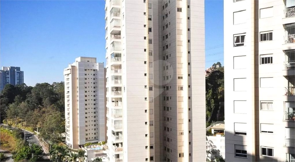 Apartamento à venda com 3 suítes em Vila Andrade, São Paulo, SP