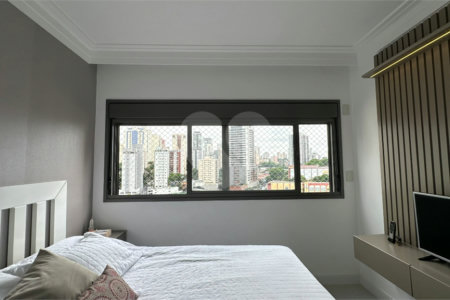 Apartamento à venda com 3 suítes em Jardim Prudência, São Paulo, SP
