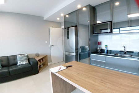 Apartamento à venda com 2 quartos, sendo 1 suíte, em Santa Teresinha, São Paulo, SP