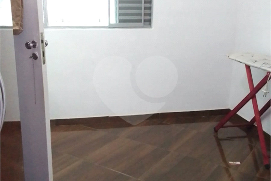 Sobrado à venda com 6 quartos em Horto, São Paulo, SP
