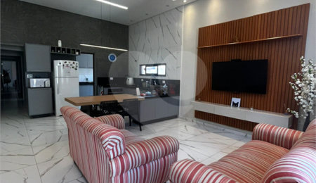 Casa Térrea à venda com 3 suítes em Jardim dos Pinheiros, Atibaia, SP