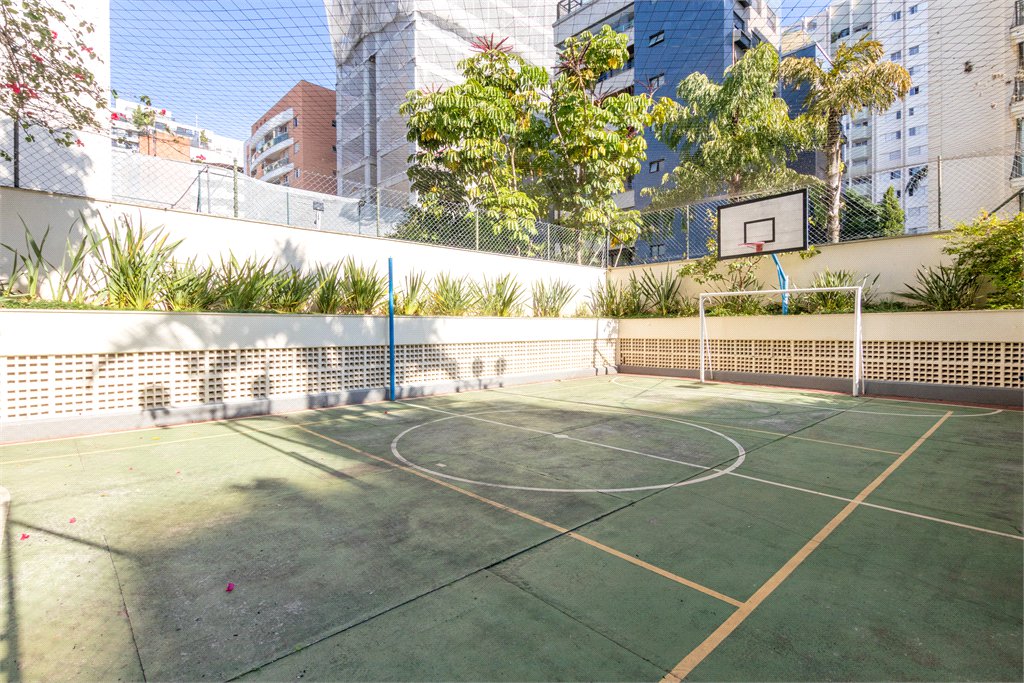 Apartamento à venda com 4 quartos, sendo 2 suítes, em Brooklin, São Paulo, SP