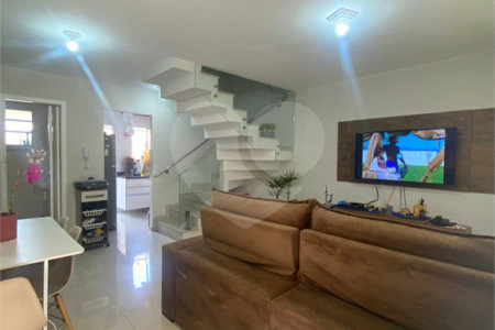 Casa à venda com 2 suítes no condomínio Villagio Di Ravenna, Mogi das Cruzes - SP