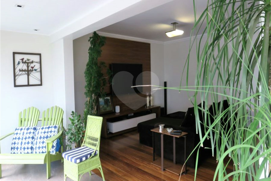 Apartamento à venda com 4 quartos, sendo 3 suítes, em Vila Sônia, São Paulo, SP