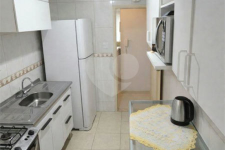Apartamento à venda com 2 quartos em Pinheiros, São Paulo, SP