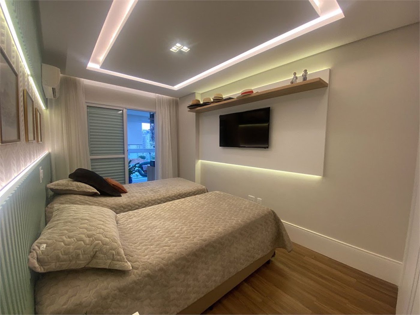 Apartamento Residencial à venda, Embaré, Santos - AP0945.