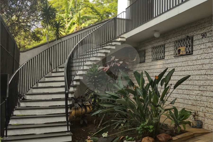 Sobrado à venda com 3 quartos, sendo 1 suíte, em Palmas do Tremembé, São Paulo, SP