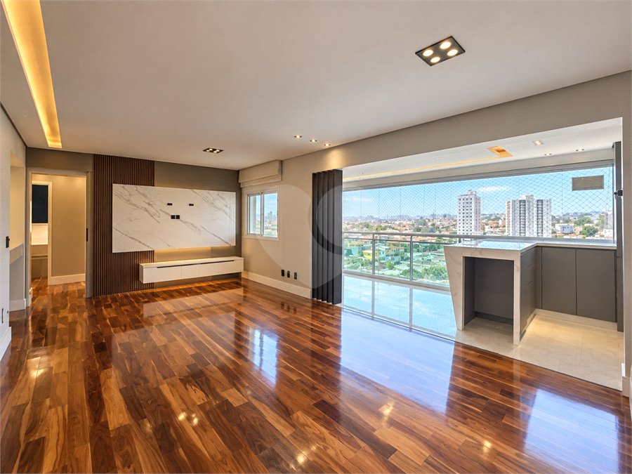 Apartamento à venda ou para alugar com 3 suítes em Baeta Neves, São Bernardo do Campo, SP