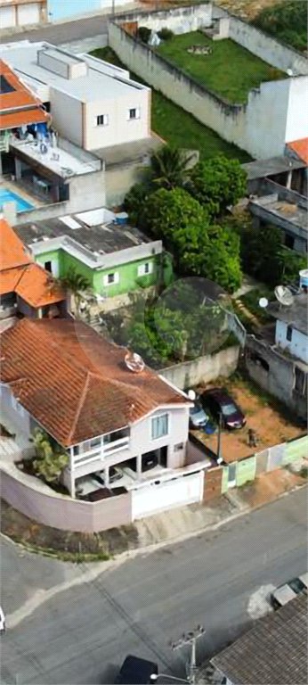 Casa à venda com 2 quartos no Centro, Bom Jesus dos Perdões, SP
