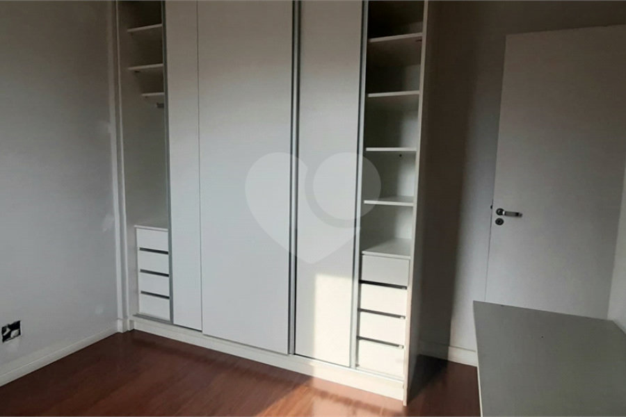 Apartamento à venda com 3 quartos, sendo 1 suíte, em Santana, São Paulo, SP