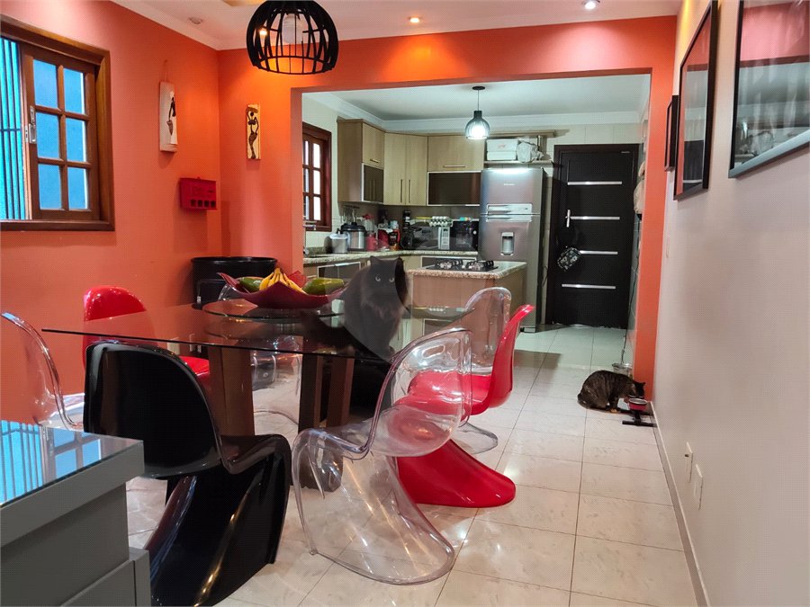 Casa à venda com 3 quartos, sendo 1 suíte, em Jardim Santa Clara, Guarulhos, SP