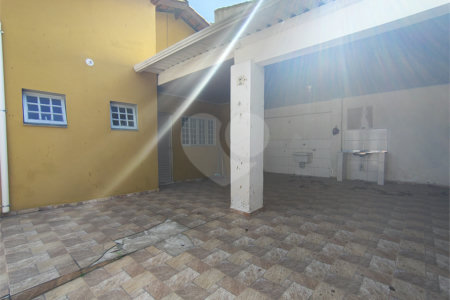 Casa à venda com 3 quartos, sendo 1 suíte, em Vila Assis, Sorocaba, SP