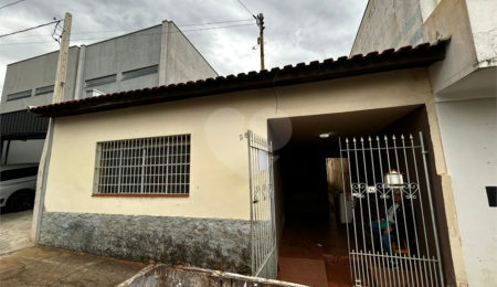 Casa à venda com 3 quartos no Centro, Itapetininga, SP