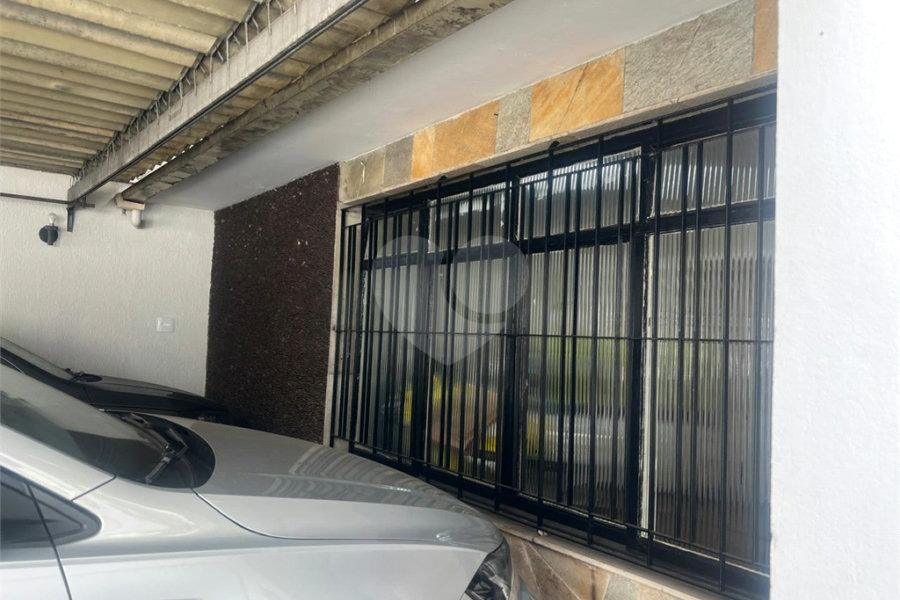 Sobrado à venda com 3 quartos em Santana, São Paulo, SP