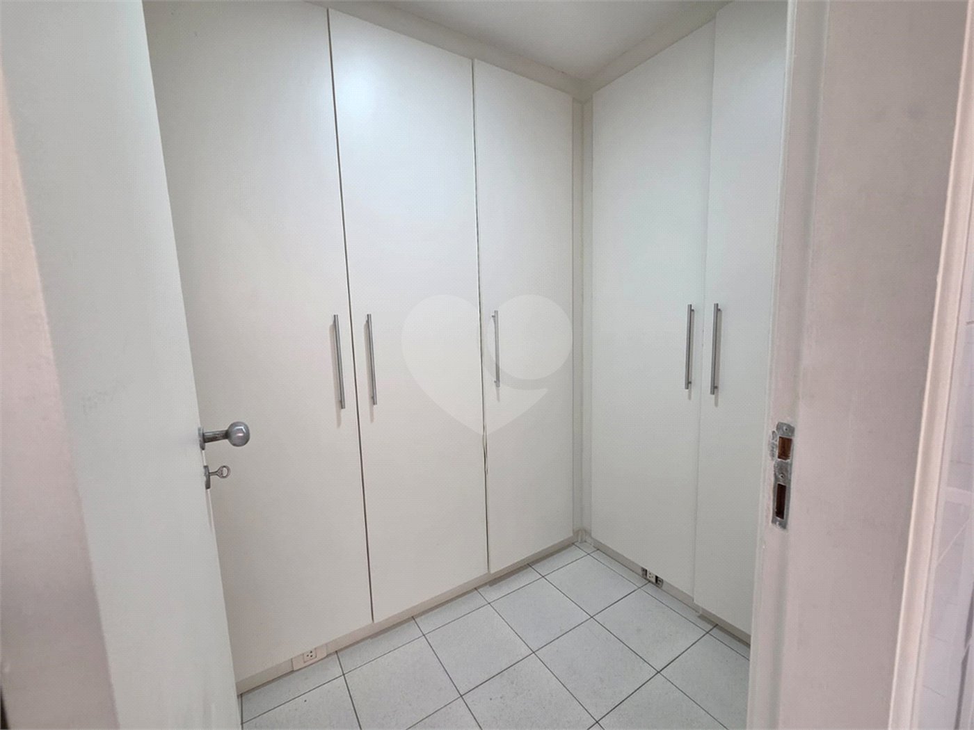 Apartamento à venda com 3 quartos, sendo 1 suíte,  em Tijuca, Rio de Janeiro, RJ