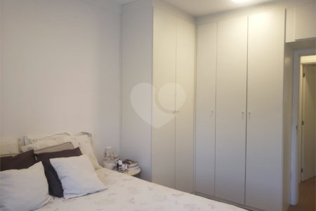Casa à venda com 3 quartos, sendo 1 suíte,  no condomínio Tirreno, Sorocaba - SP