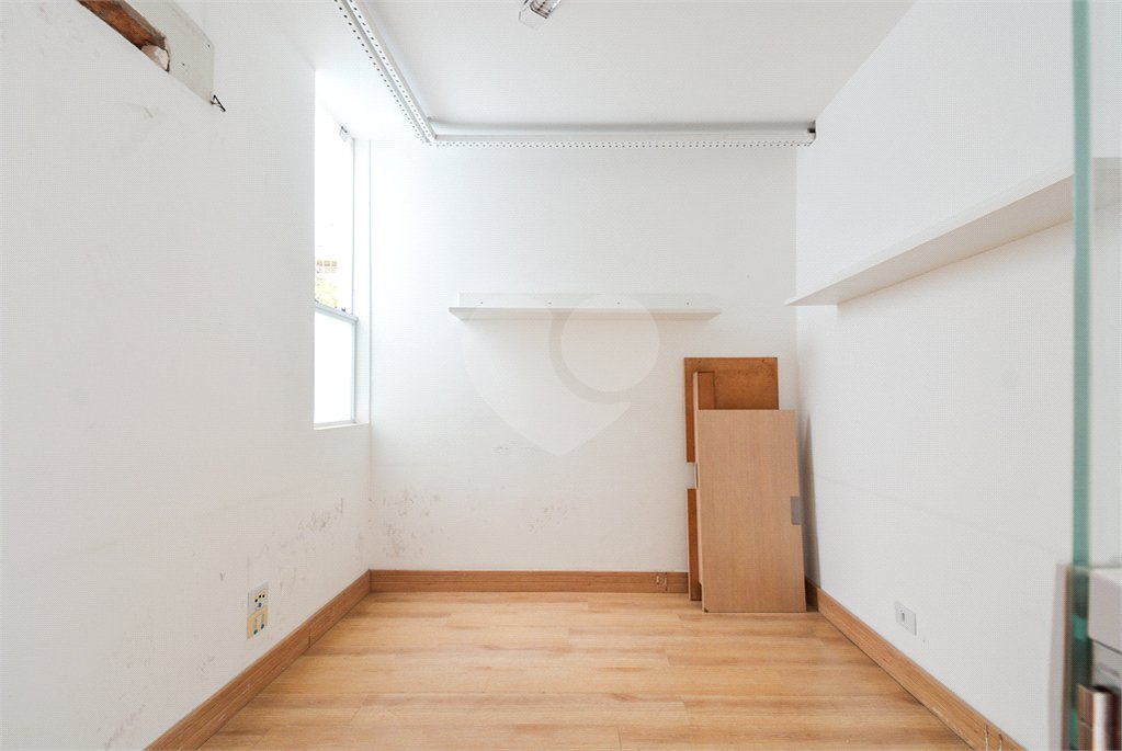 Sobrado à venda ou para alugar com 4 quartos em Vila Clementino, São Paulo, SP