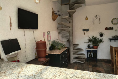 Sobrado à venda com 3 quartos, sendo 1 suíte,  em Rudge Ramos, São Bernardo do Campo, SP