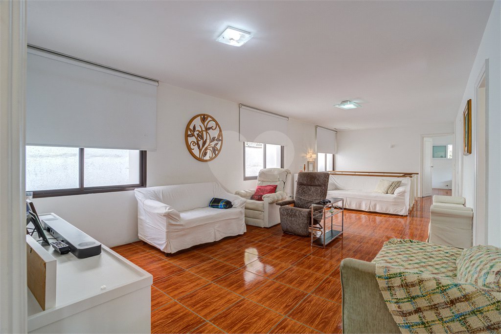 Casa de Vila à venda com 4 suítes em Granja Julieta, São Paulo, SP
