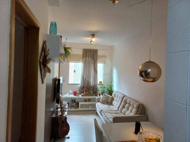 Casa à venda com 2 suítes no condomínio martinha, São Paulo - SP