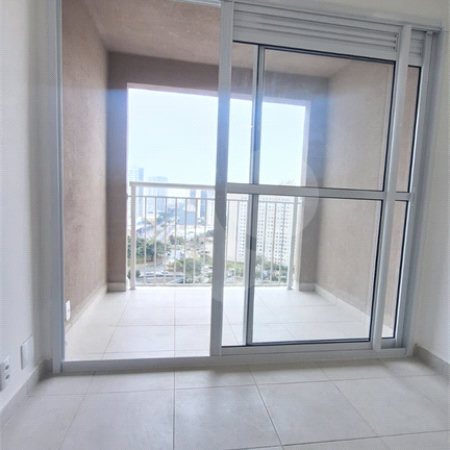Apartamento à venda com 2 quartos em Parque Industrial Tomas Edson, São Paulo, SP