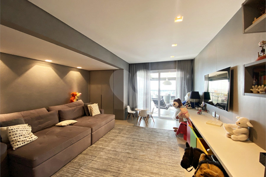 Apartamento à venda com 3 suítes em Santana, São Paulo, SP