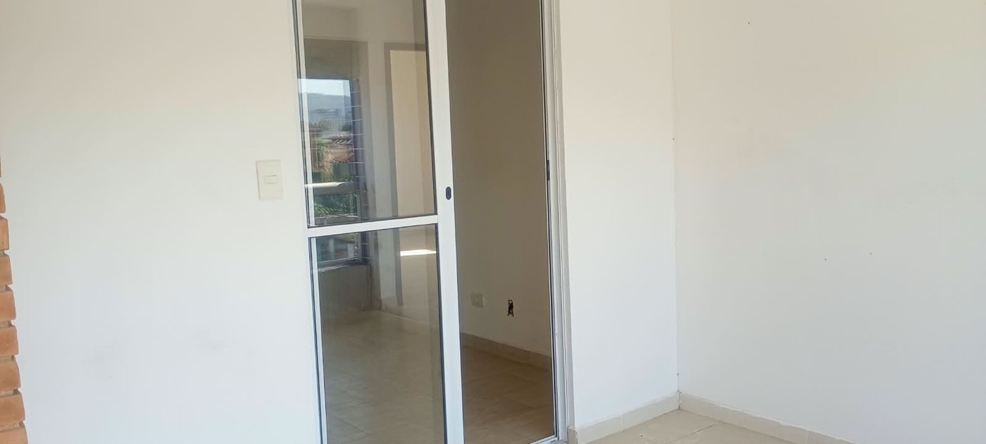 Apartamento com 3 dormitórios à venda, 124 m² por R$ 340.000,00 - Parque Bitaru - São Vicente/SP