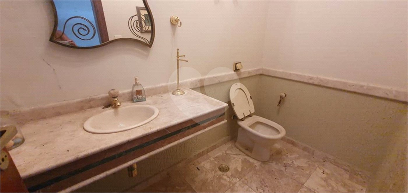 Sobrado à venda ou para alugar com 5 quartos, sendo 3 suítes,  em Tremembé, São Paulo, SP