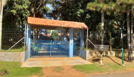 Sítio à venda com 4 quartos, sendo 2 suítes,  em Chácara Real (caucaia do Alto), Cotia, SP