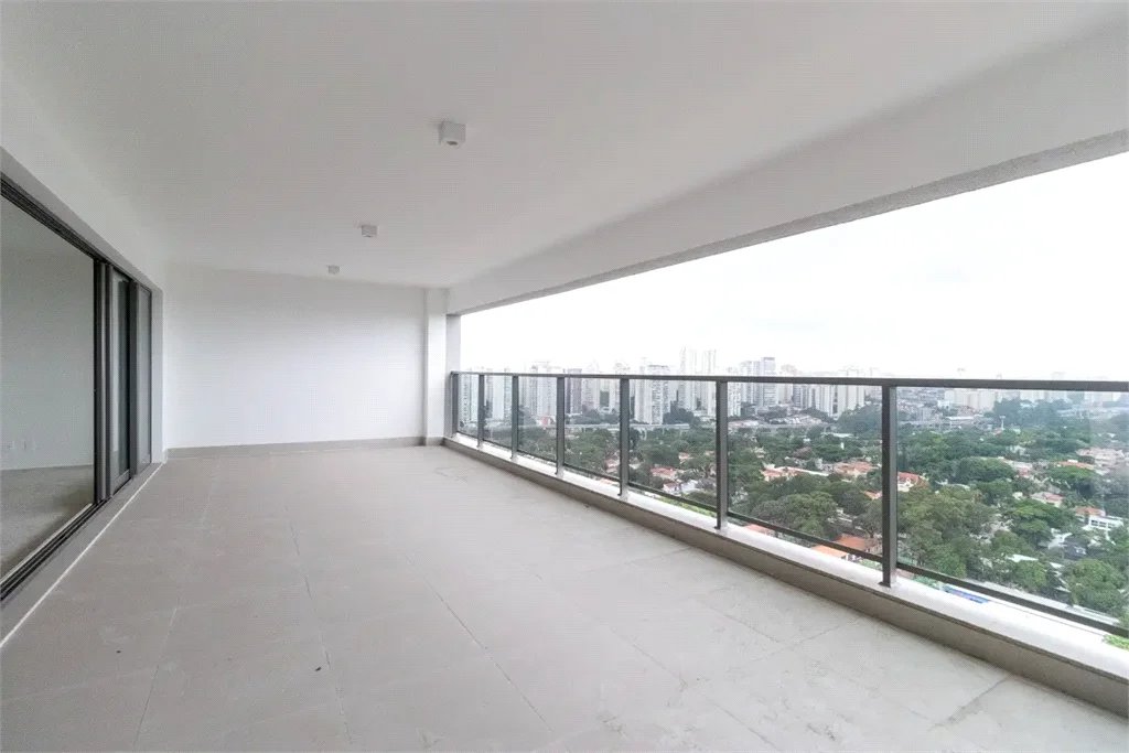 Apartamento à venda com 3 suítes em Brooklin Paulista, São Paulo, SP