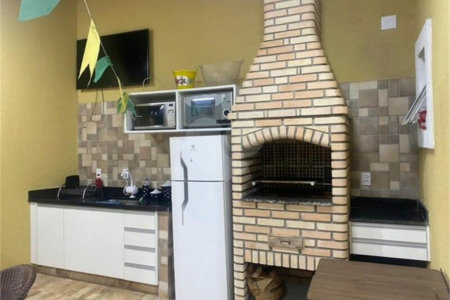 Casa à venda com 4 quartos, sendo 2 suítes, em Jardim Samara, São Paulo, SP