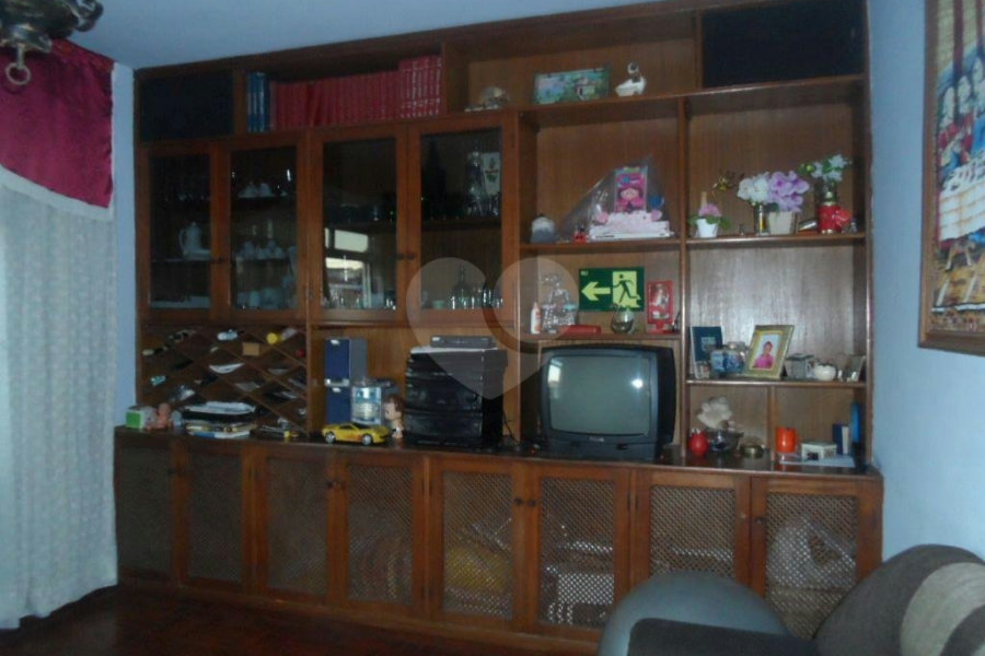 Sobrado à venda com 3 quartos, sendo 1 suíte, em Tremembé, São Paulo, SP