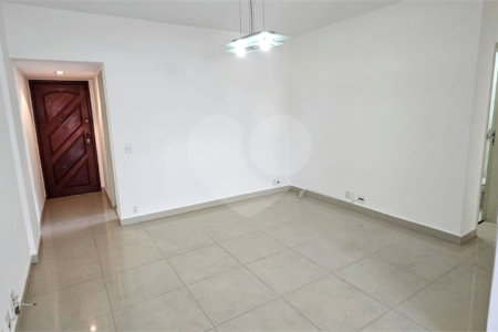 Apartamento à venda com 2 quartos, sendo 1 suíte,  em Tijuca, Rio de Janeiro, RJ