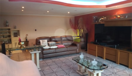 Casa à venda com 4 quartos, sendo 1 suíte,  em Vila Maria, São Paulo, SP