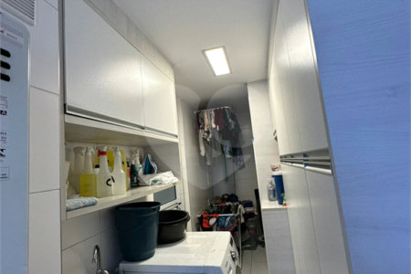 Apartamento à venda com 3 suítes em Santa Teresinha, São Paulo, SP