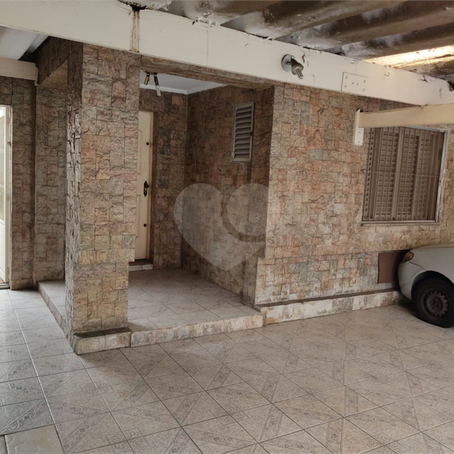 Casa Residencial à venda com 159m² e 4 dormitórios, localizado no bairro do Jaçana.