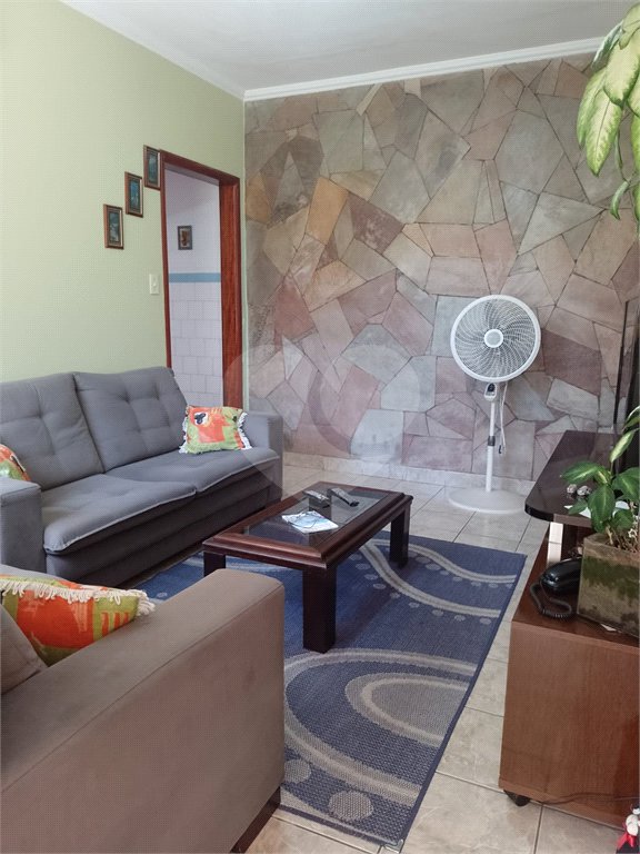 Sobrado à venda com 3 quartos, sendo 1 suíte, em Chácara Inglesa (zona Norte), São Paulo, SP