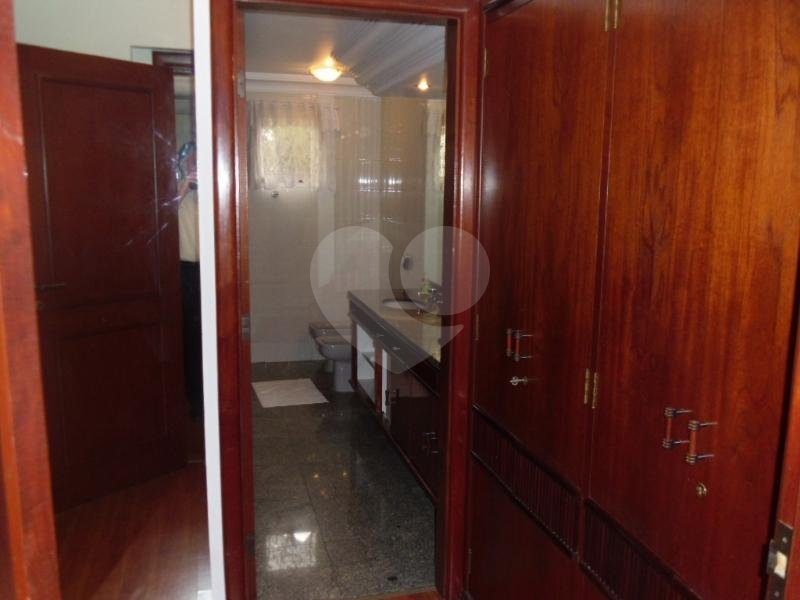 Apartamento à venda com 4 suítes em Real Parque, São Paulo, SP