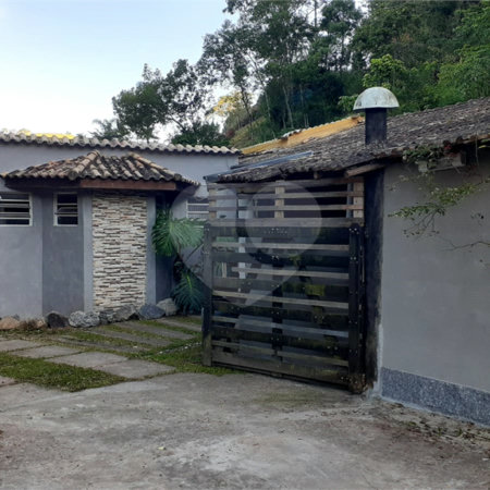 Chácara à venda com 2 quartos em Freitas, São José dos Campos, SP