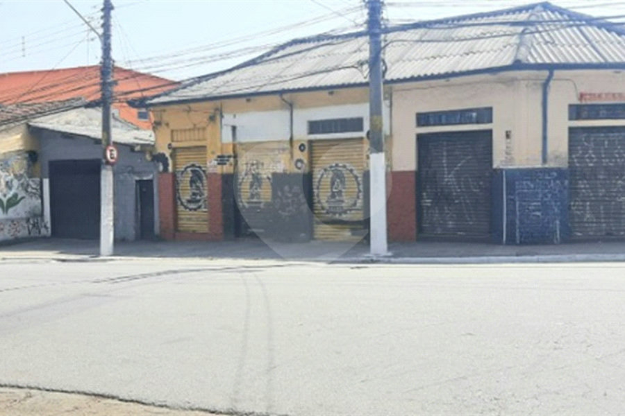 Prédio à venda em Tremembé, São Paulo, SP